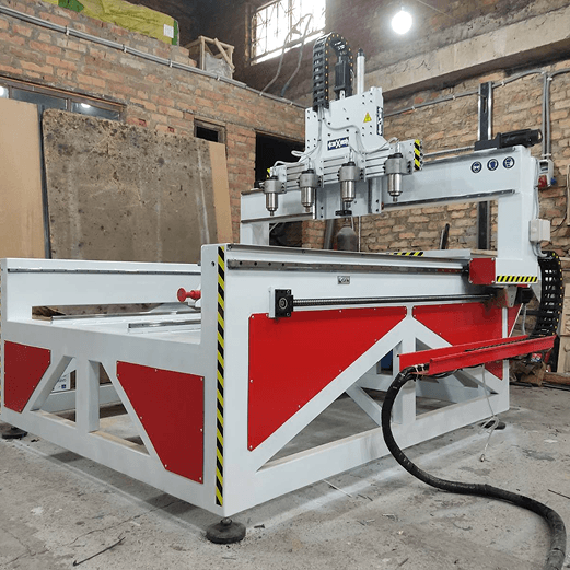 Верстати у наявності