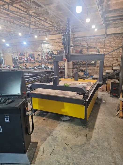 CNCMAN MASTERFORM 1800 4D Series для художнього фрезерування