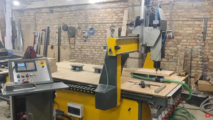 CNCMAN MultiCut 4Х Pivot (4D фрезер з поворотним шпинделем і кутовим редуктором)